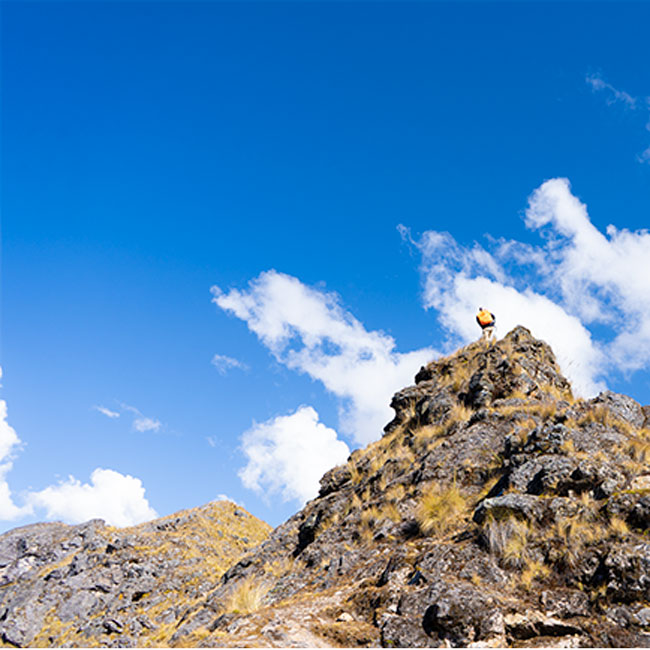 men in willkikasa pass